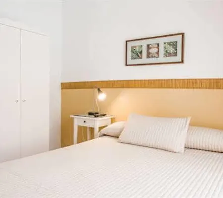 ゲストハウス Jomarijo 2*